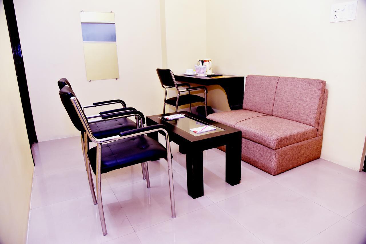Hotel Nexus L Hotels In Charbagh Lucknow Exterior photo